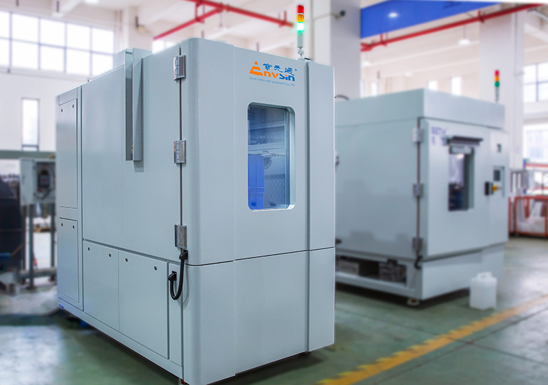 Почему испытательные камеры для окружающей среды имеют решающее значение для испытаний: Стоимость, безопасность и соответствие нормативным требованиям